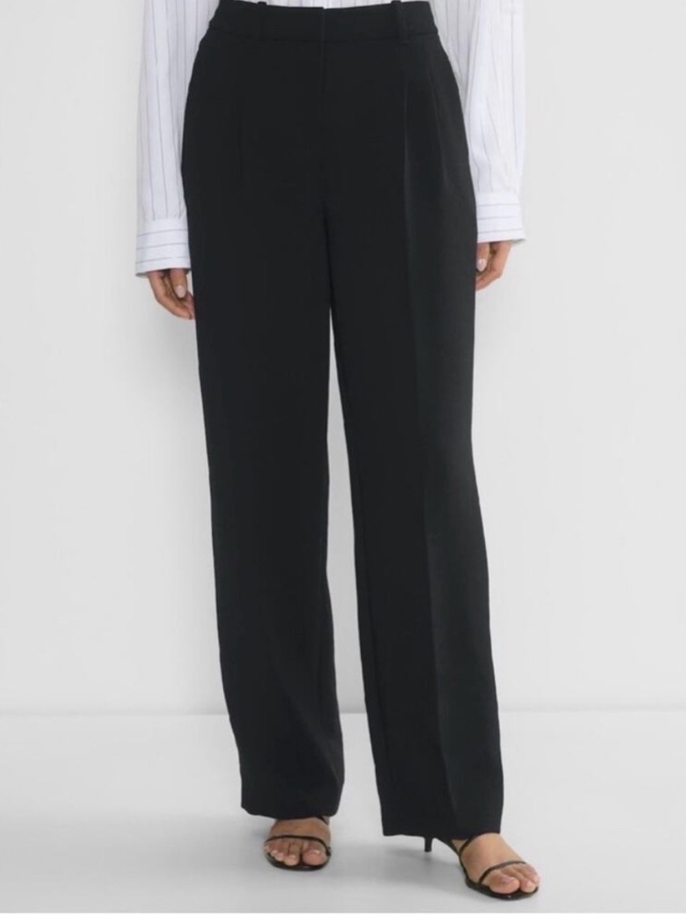 Aritzia Wilfred The Effortless Pant Black Pleated Wide Leg High Waist Size 16